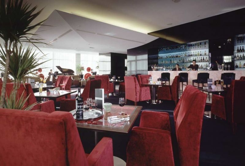 Sheraton Porto Hotel & Spa Restaurant photo The interior of the restaurant
