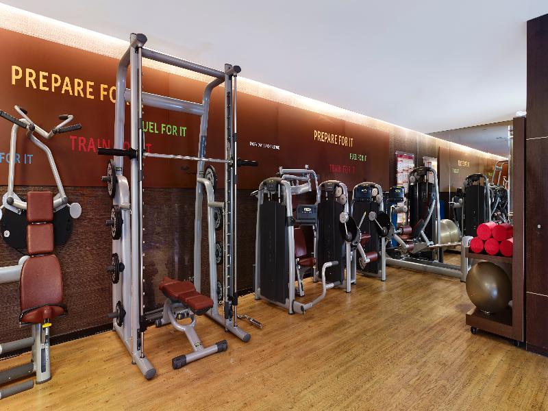 Sheraton Porto Hotel & Spa Exterior photo The gym at the hotel